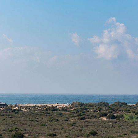 קיסריה נאות גולף- Oren Apartment Esterno foto