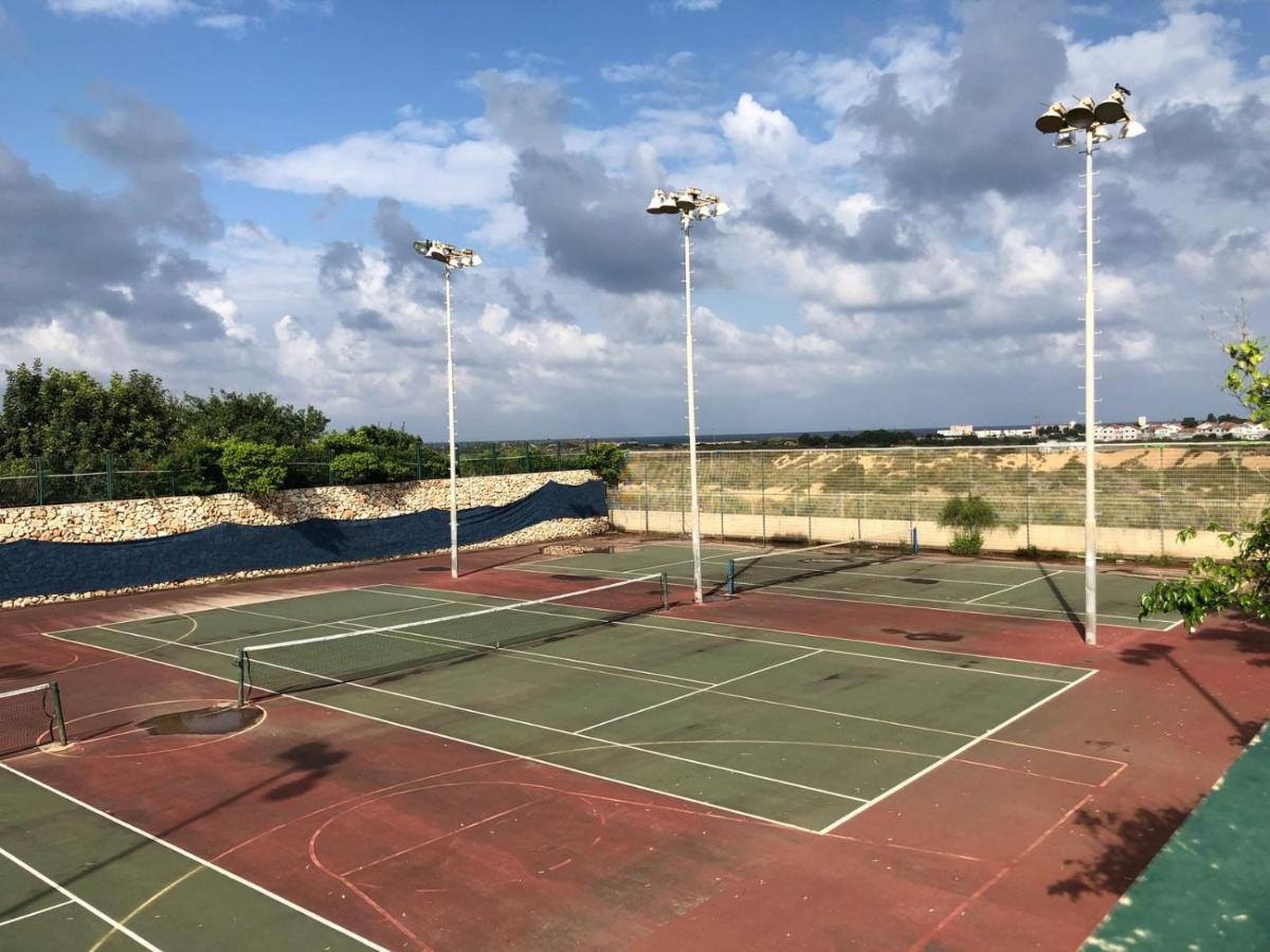קיסריה נאות גולף- Oren Apartment Esterno foto